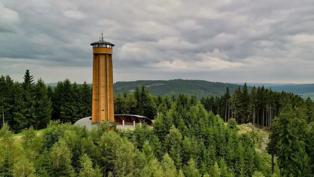 Rozhledna na Křížové hoře